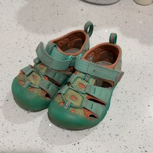 Keen Kids Teal and Orange sandals